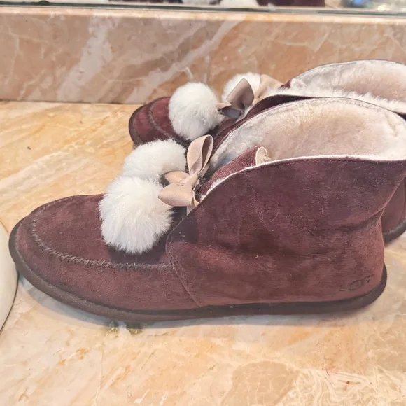 UGG Brown Ankle Boots with White Pom Poms - Picture 5 of 7